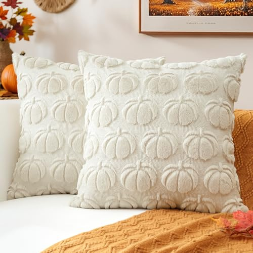 JOTOM Fall Pumpkin Cushion Covers 45x45cm Set of 2 Cream Beige | Autumn Thanksgiving Decorative Throw Pillow Covers Soft Plush Faux Fur Pillow Case for Home Bedroom Couch Sofa Decor