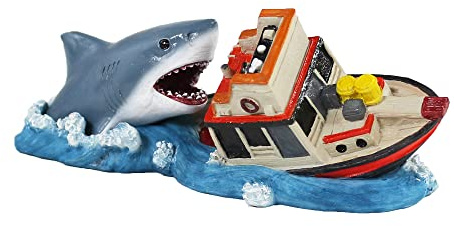 Penn-Plax Jaws Officially Licensed Aquarium Decoration â Boat Attack â Safe for Freshwater and Saltwater Fish Tanks â Small