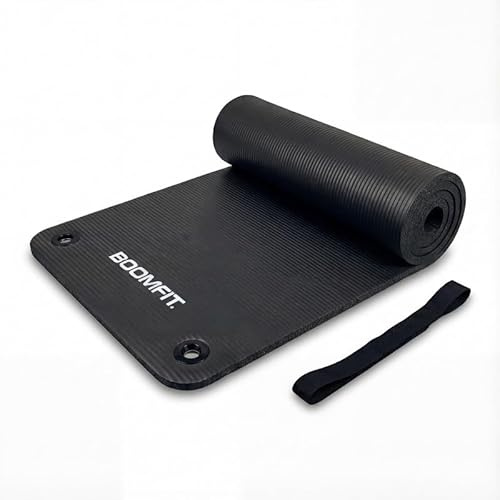 BOOMFIT Esterilla Yoga y Pilates NBR 183x61 cm - Grosor 1,5cm – Colchoneta Fitness de Alta Densidad Antideslizante + Correa Transporte – Protege Rodillas y Articulaciones en Entrenamiento y Gimnasia