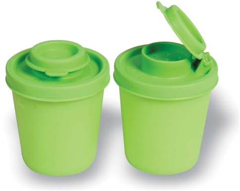 Signoraware kryddor dvärgar salt och pepparströare tomte 90 ml perfekt för bil, kontor, camping och på språng – ordning saltströare, kryddor, kryddor, 90 ml grön, set om 2