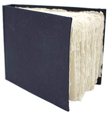 Artway Indigo - Carnet de Croquis en Papier de Coton - A6 Paysage - 70 faces/35 pages de 250gsm de Papier Chiffon 100% Coton de Texture Moyenne - 100% Fait à la Main