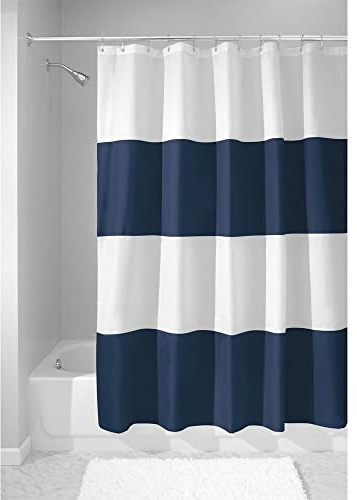 mDesign Duschvorhang mit Streifenmuster - Badzubehör mit perfekten Maßen: 183 cm x 183 cm - langlebige Duschgardine - Farbe: navy blau/weiß