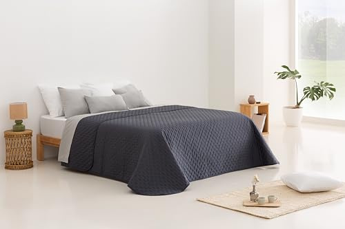 Todocama – Colcha boutí Fina con diseño Estrella, para Primavera, Verano, otoño e Invierno. 100% Microfibra Extra Suave. Cubre Cama Multiusos. Cama 80/90-180x260cm Gris Oscuro
