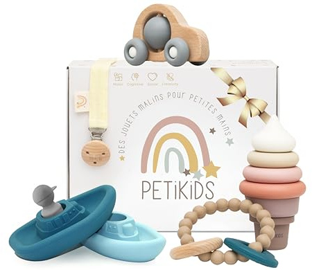 Jouets d'éveil bebe 3-36 mois - Coffret Cadeau Naissance - 5 Jeux Montessori en Bois & Silicone: 1 Set de Jouets de Bain, 1 Tour à Empiler, 1 Anneau de Dentition, 1 Voiture en Bois + 1 Attache Sucette