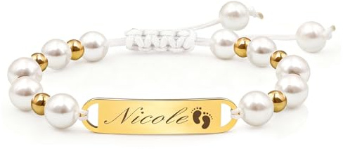 Braccialetto personalizzato per neonati, regolabile, con perline bianche e nome/testo inciso, placcato in acciaio inossidabile. Regalo perfetto per battesimo, nascita, bambino o neomamma. (Gold)