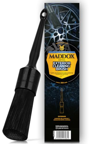 Maddox Detail - Cepillo para Llantas Coche Profesional | Ideal para Limpieza Coche Exterior y Limpia Llantas, Compatible con Kit De Limpieza Coche y Pack Limpieza Coche | Exterior Cleaning Brush
