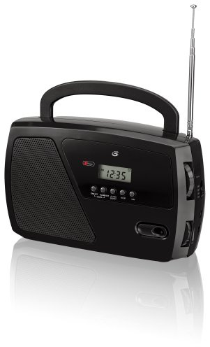 GPX R633B Portable Shortwave AM/FM Clock Radio (Black)