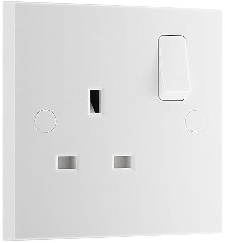 BG Electrical Single Switched Power Plug Wall Socket, Square Edge, Nexus 900 Series, White Moulded, 13A, 921