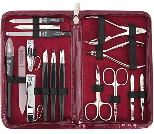 DREI SCHWERTER - 16-tlg. Maniküre-Pediküre-Set 'Cinisello' | Hochwertiges Nageletui aus Kunstleder zur Hand- & Fußpflege. Farbe: Weinrot | Inhalt: Nagelschere, Nagelknipser, Pinzette & vieles mehr