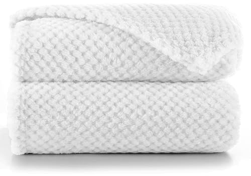 DecoKing Kuscheldecke 170x210 cm weiß Decke Microfaser Wohndecke Tagesdecke Fleece weich sanft kuschelig skandinavischer Stil Henry