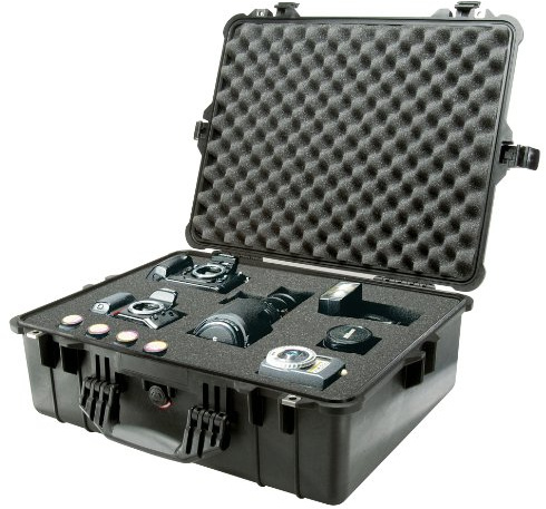 PELI 1600 contenedor de transporte grande resistente al agua, al polvo y a los impactos, IP67 estanco, 46L de capacidad, fabricado en Alemania, con espuma personalizable, color negro