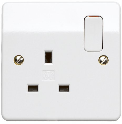 MK Logic Plus Single Socket (K2757 WHI DP) 13A 1 Gang, in White, with Inherent Antimicrobial Properties.