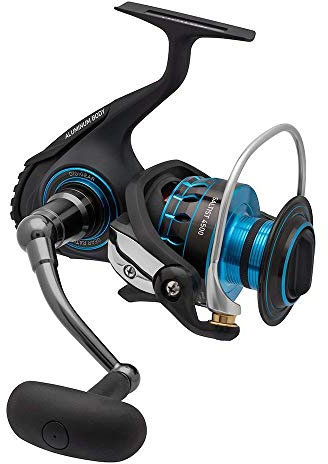 Daiwa Saltist 5.7:1 Gear Spinnrolle, 120,4 cm/10 kg/10 kg, Schwarz