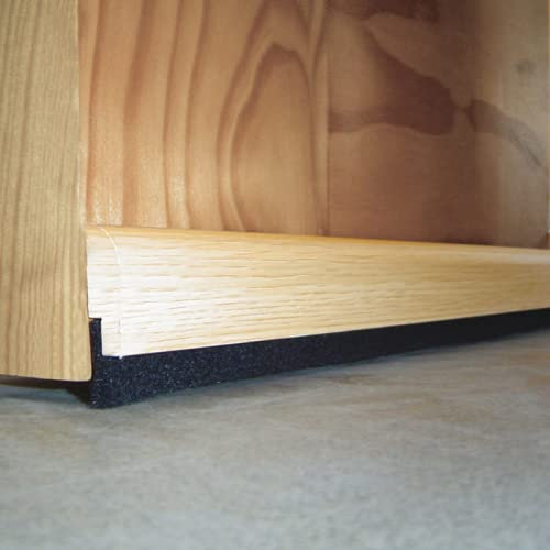 Burlete aislante de madera color ROBLE 91,5cm. Barra aislante de paño resistente de 10mm. Anti-ruido, Anti-aire, Anti-insectos. Fijación mediante cinta adhesiva doble-cara. Burlete bajopuerta
