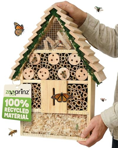 zooprinz Insektenhotel XXL Holz – Insektenhaus/Bienenhotel mit Bambus Röhrchen & Nisthilfe für Wildbienen – wetterfestes Design für Garten & Balkon – Stufendach (40,5 cm)
