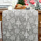 BETESSIN Tischläufer Weihnachten modern in Grau, 275x28cm Weihnachtstischdecke mit Baum und Schneeflocken Motive, Weihnachtsdeko Tisch, Weihnachts Tischläufer Winter, Tischdeko Weihnachten