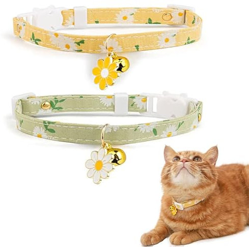 XIXKOLYU 2 Pack Cotton Breakaway Cat Collar with Bell,Yellow&Green Flowers Pendant Cute Cat Collar Kitten Collar,Ideal for Girl Cats Boy Cats