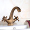 UHCPVHQQQ Grifo de lavabo de baño vintage, grifo de lavabo de baño mezclador con manija cruzada doble, grifo de lavabo de latón baño, grifo de tocador vintage mezclador frío y caliente, antiguo