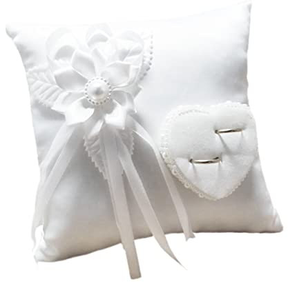 OKUMEYR Herzförmiges Eheringkissen Mit Blumen Und Herzdekor Weiß Quadratisch Für Hochzeitszeremonien Und Verlobungen Aus Stoff Kompakt Und Bequem