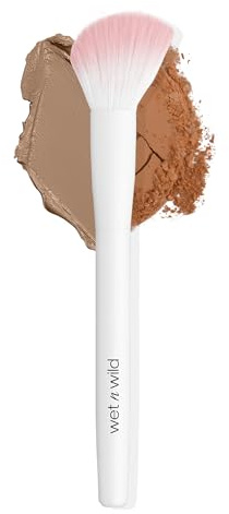 wet n wild Contour Brush, Sculpt, Highlight, & Blend, Luxurious Plush Fibers, Ergonomic Handle for Comfortable Precision Control , Cruelty-Free & Vegan