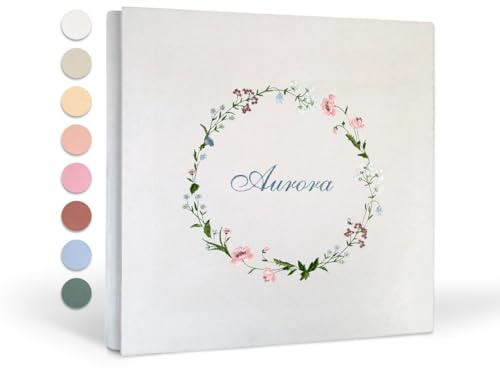 Album ricamato Nascita Bambina e Bambino - Copertina in Camoscio vegano, 100 Pagine - Album dei Ricordi Neonato per il Primo Anno - Ideale per Regalo Nascita (Camoscio, 30x30 100 pagine)