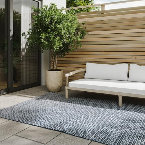 benuta Basic In- & Outdoor Teppich Lou - Blau 200x300 cm - Wetterfest & UV-beständig - Multifunktional für Balkon, Terrasse, Garten - Küchenteppich & Wohnzimmerteppich - Pflegeleicht Robust