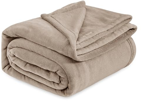 Bedsure Manta para Sofá Plaid - Suave y Calida, Franela Premium Extra Grande para Salon y Cama, Invierno y Verano, Tejido Agradable y Transpirable, XXL 220x240 cm, Marrón Claro