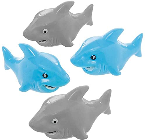 Baker Ross FE347 Shark Pull Back Racers - Pack of 4, Wind Up Cars, Kids Toys, Party Bag Fillers for Children