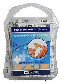 Qualicare Washproof Assorted Plasters (Plastic Box of 100)