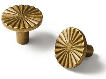SORWDUERM 2 Pack Antique Brass Cabinet Knobs Copper Round Drawer Pulls Kitchen Cupboard Bathroom Dresser Cabinet Hardware Handles Zinc Alloy