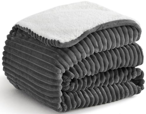 Kozyhvn Manta Sherpa para sofá, Manta de Forro Polar Suave y acogedora, Manta cálida para Invierno, Manta Reversible para sofá, Gris, 50 x 60 Pulgadas