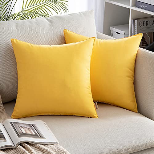 MIULEE 2er Set Outdoor Kissenbezug wasserdichte Kissenbezüge Sofakissen Dekorativ Couchkissen Wetterfeste Kissenhülle Zierkissen Bezug Weich für Sofa Couch Outdoor Garten Balkon 45x45 cm Gelb