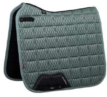 LeMieux Carbon-Mesh-Dressur-Schabracke im Salbei, leichtes, weiches Bambusfutter, schweißableitend, bequem, reibungsfrei, großes Reitsattelpolster