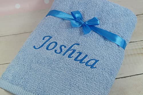★ Handtuch mit Namen Bestickt ★ Duschtuch ★ Geschenk ★ Badetuch ★ 500 g/m2 ★ (Hellblau, 70 x 140 cm)
