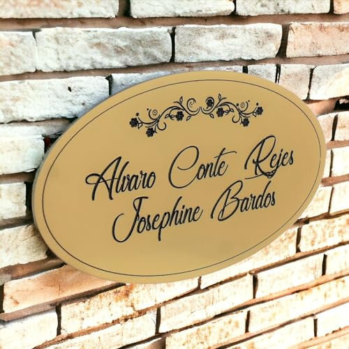 Targhetta Fuoriporta Ovale Personalizzata 15x9 cm | Incisione Laser su ABS Effetto Ottone Spazzolato | Targa per B&B con CIN, Studio Medico, Ufficio e Casa | Fissaggio Adesivo Fornito