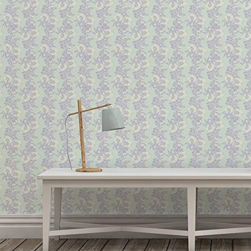 Gräflich Münster'sche Manufaktur Blumentapete Garden Eden Blüten Ranken in flieder, Vlies Tapete Blumen, moderne GMM Wanddeko Design Tapete für Wohnzimmer (Muster 20 x 46,5cm)