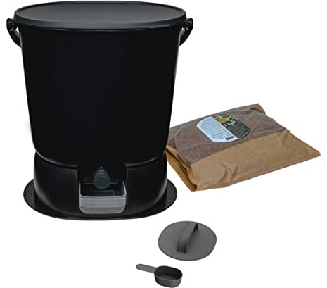 Skaza Bokashi Essential Biomülleimer Küche (15,3 Liter) + Base – Komposteimer Küche und Garten aus recyceltem Kunststoff – Starter Set + incl. 1 kg Fermentation Starter (Schwarz)