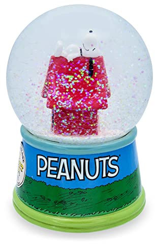 Silver Buffalo Peanuts Group Walk Outside Schneekugel, 100 ml