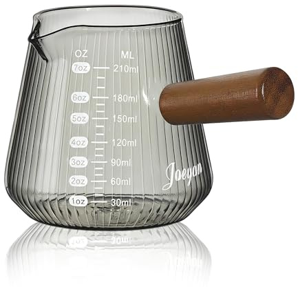 Joeyan 210ml Misurino per Espresso in Vetro Borosilicato, Tazza Espresso Stile Origami 7oz con Scala, Piccolo Bricco del Latte con Manico in Legno e Beccuccio, Mini Tazza Dosatrice per Caffè, Grigio