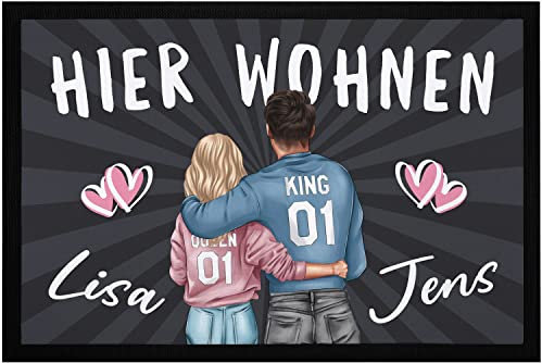 SpecialMe® Fußmatte personalisiert Pärchen Hier wohnen mit Namen und Herz Geschenk Paare Partner rutschfest & waschbar schwarz 60x40cm