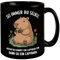 Capybara Motivation Tasse - sei immer du selbst Schwarze KaffeeTasse mit Capybara Illustration inspirierender Text und humorvoller Zusatz für gute Laune