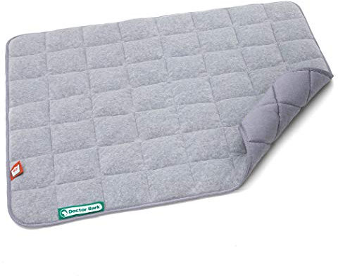 Doctor Bark Hundedecke Fleece Wendedecke - Flauschige, robuste Hundematte für mittlere Hunde. waschbar bis 95°C - hochwertige Indoor/Outdoor Liegedecke (M - 80x70 cm, Hellgrau/Hellgrau)