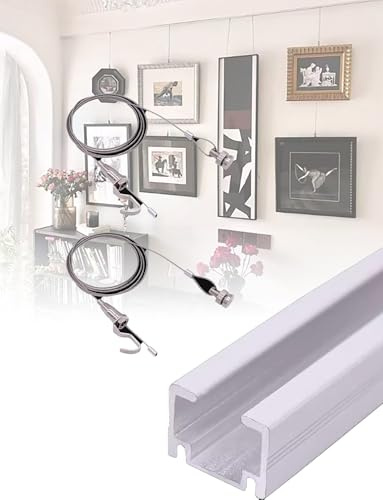 Sistema per appendere quadri a soffitto con binari e cavi per esposizione in galleria e appendere poster
