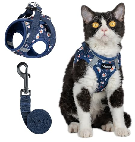 Arblina Cat Harness, Soft Breathable Cat Harness and Lead Set with Reflection, Lightweight Kitten Harness with 1.5m Cat Leash, Blue XS