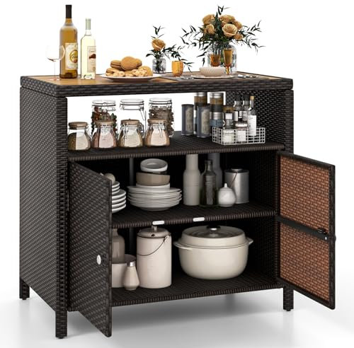 GYMAX Rattan Gartenschrank, Aufbewahrungsschrank mit Doppeltür, Buffetschrank mit Akazienholz Arbeitsplatte & offenes Regal, Haushaltsschrank, Beistellschrank für Balkon & Pool, 90x53x86cm (Braun)