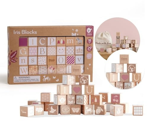 Classic World Holzbausteine Iris | Holzspielzeug für Kinder ab 18 Monaten | Bauklötze für Jungen und Mädchen | mit den 26 Buchstaben, Zahlen und vielfältigen Mustern