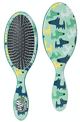 Pet Hair Brush by Wet Brush, Large Dog Breed Detangler - Dog Camo, Multi - De-Shedding Comb and Dematting Tool for Grooming Long or Short Haired Dogs - Tangle-Free for Less Pulling & Tugging