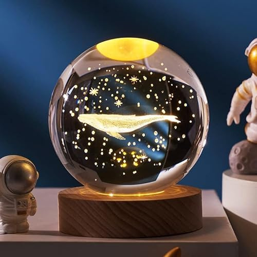 MCHERRY Lampada da Notte a Sfera di Cristallo 3D con Proiezione Foresta di Cervi, Lampada Modello Planetario, Sfera 3D con Base in Legno a LED, Regalo per Natale, Ringraziamento, Compleanno