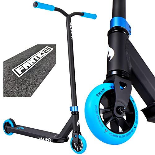 Chilli Pro Scooter Stunt-Scooter H=82cm Trick Tret Roller Schwarz Blau + Fantic26 Sticker + Griptape