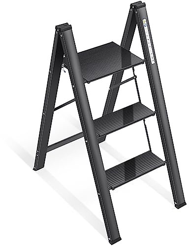 KINGRACK Escalera Plegable 3 Peldaños de Aluminio, Escalera Pequena Plegable Segura de Hogar con Mecanismo Antiplegado, Taburete Escalera Portatil para Cocina Domestica, Peso Máximo 150kg, Negro